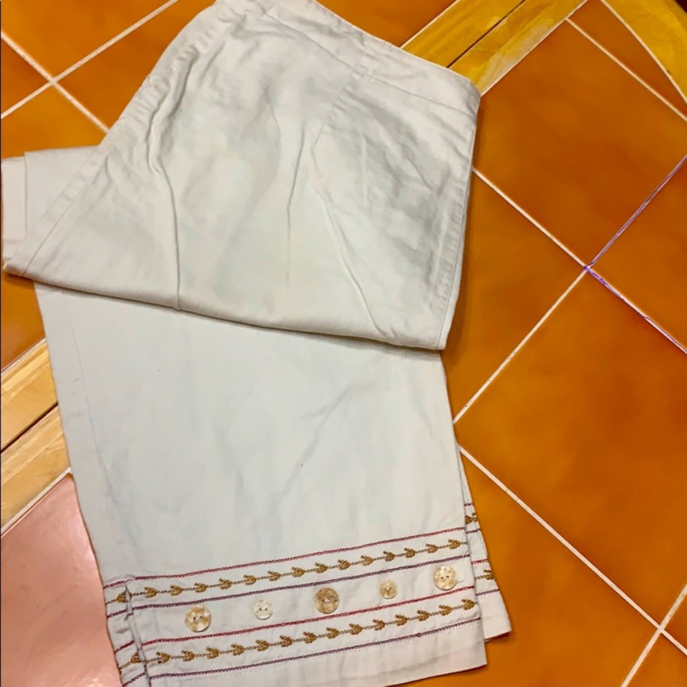 Ladies capris